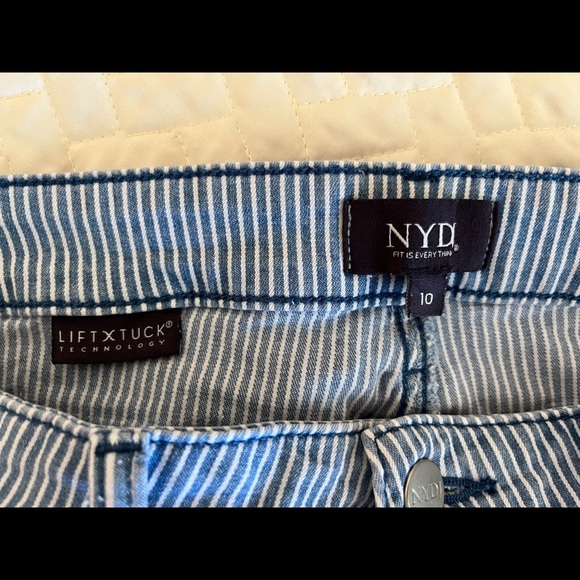 NYDJ Capri Striped Jeans - Picture 3 of 6